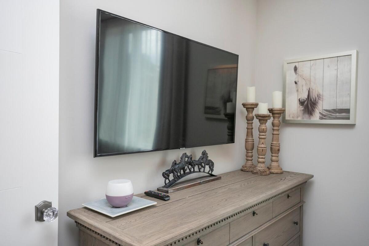 Downtown Luxury At The Southern Belle Holiday home