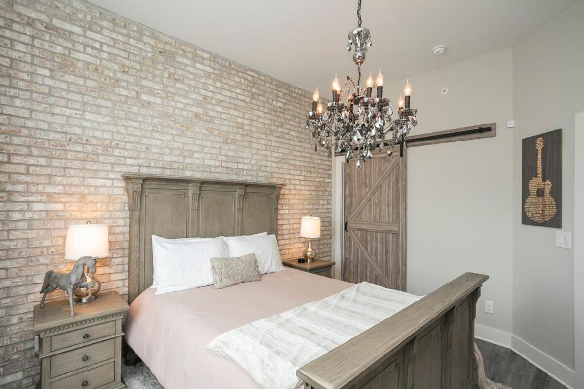 Downtown Luxury At The Southern Belle Holiday home Nashville
